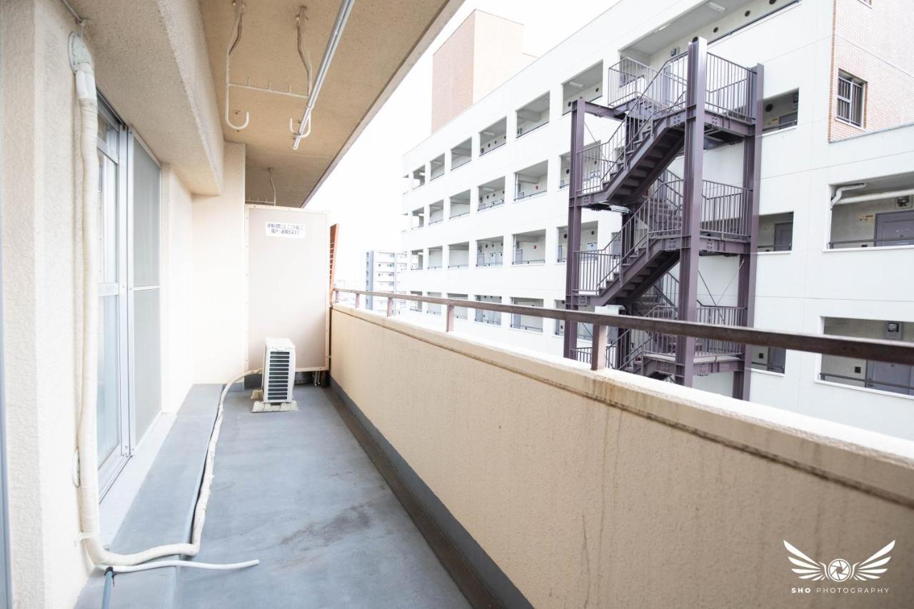 Gentry Hakata